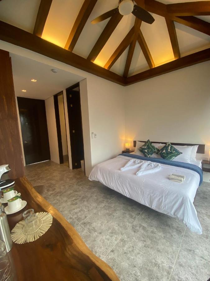 Amila Dive Beach Resort Sipalay Zewnętrze zdjęcie
