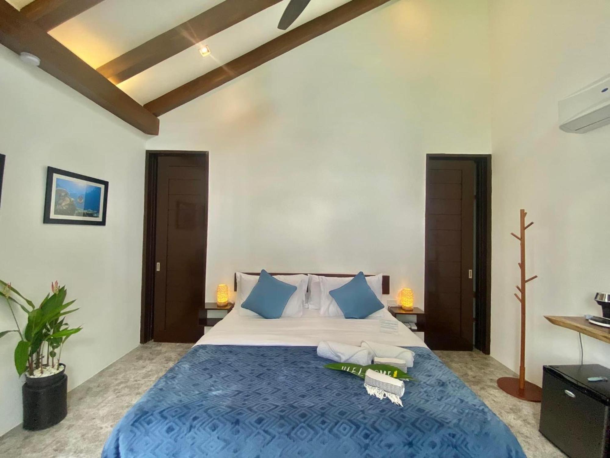 Amila Dive Beach Resort Sipalay Zewnętrze zdjęcie